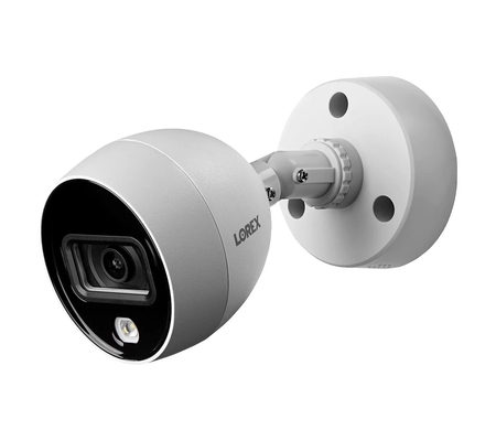 Sistema DVR con cable Lorex 4K de 8 canales y 1 TB con 4 cámaras
